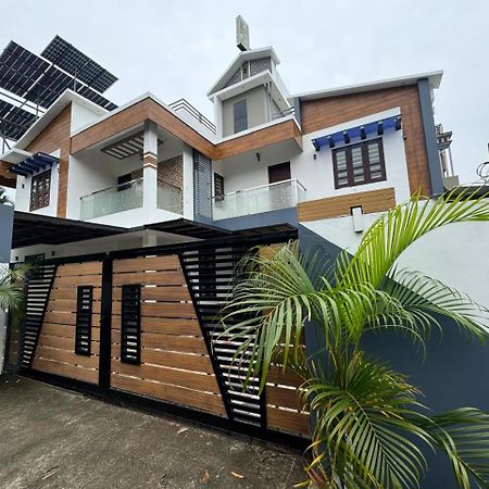Venice Rosedale Alappuzha Exterior photo