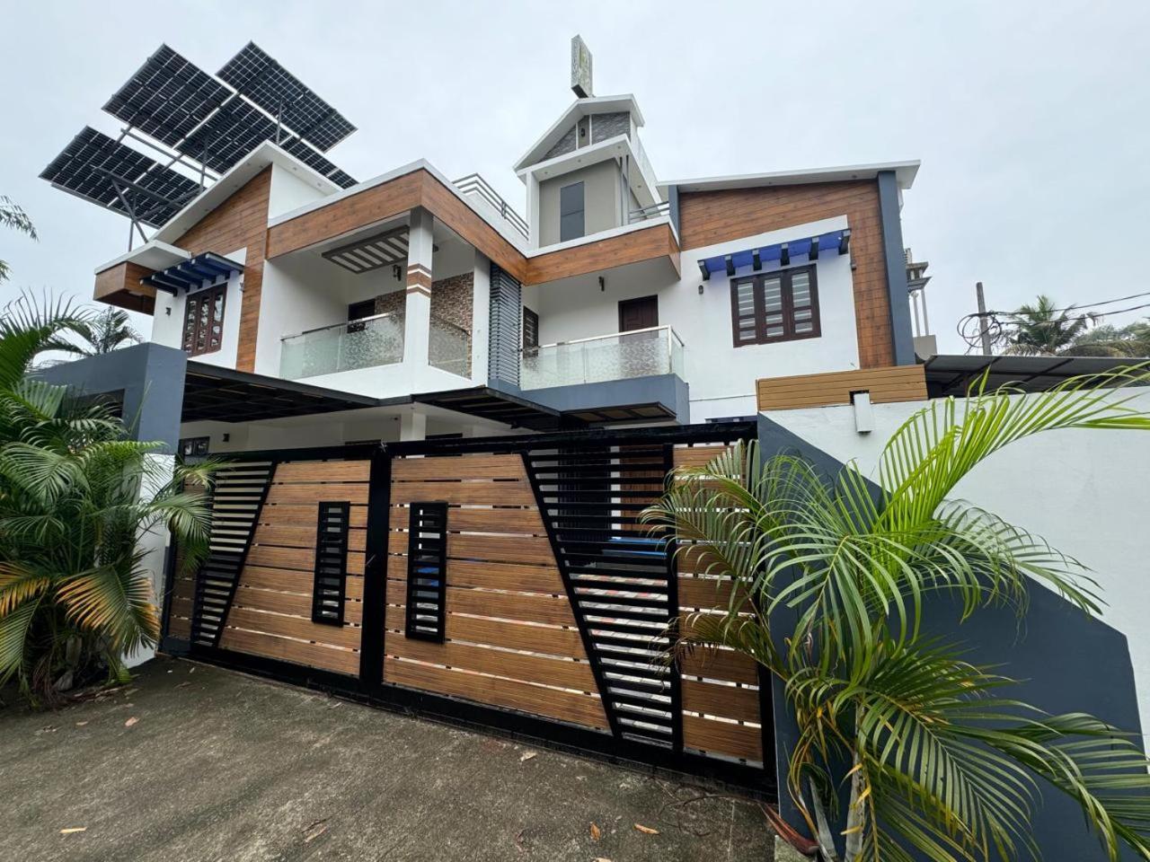 Venice Rosedale Alappuzha Exterior photo