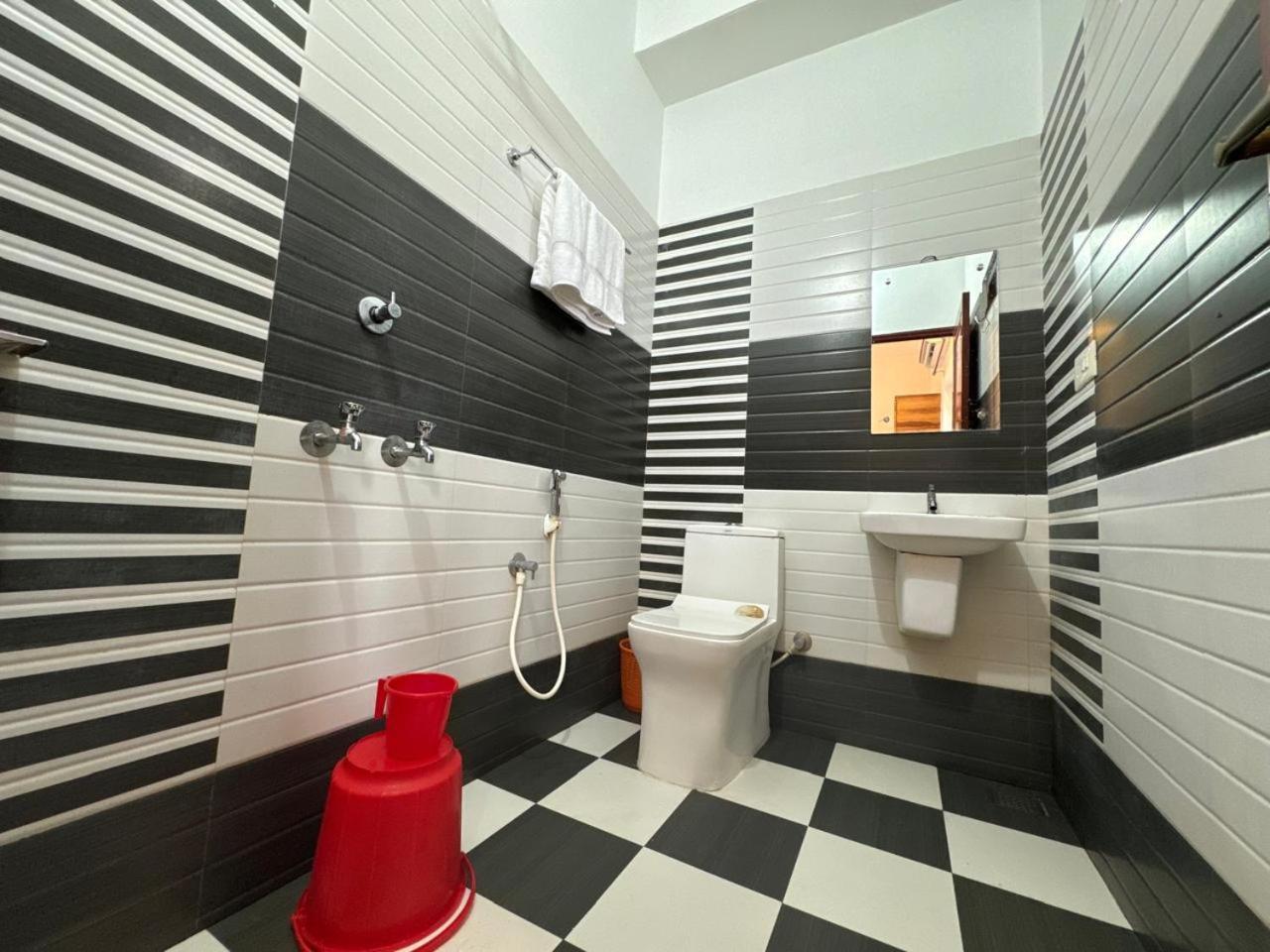Venice Rosedale Alappuzha Exterior photo