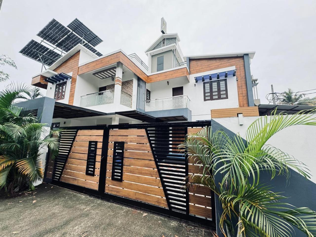Venice Rosedale Alappuzha Exterior photo