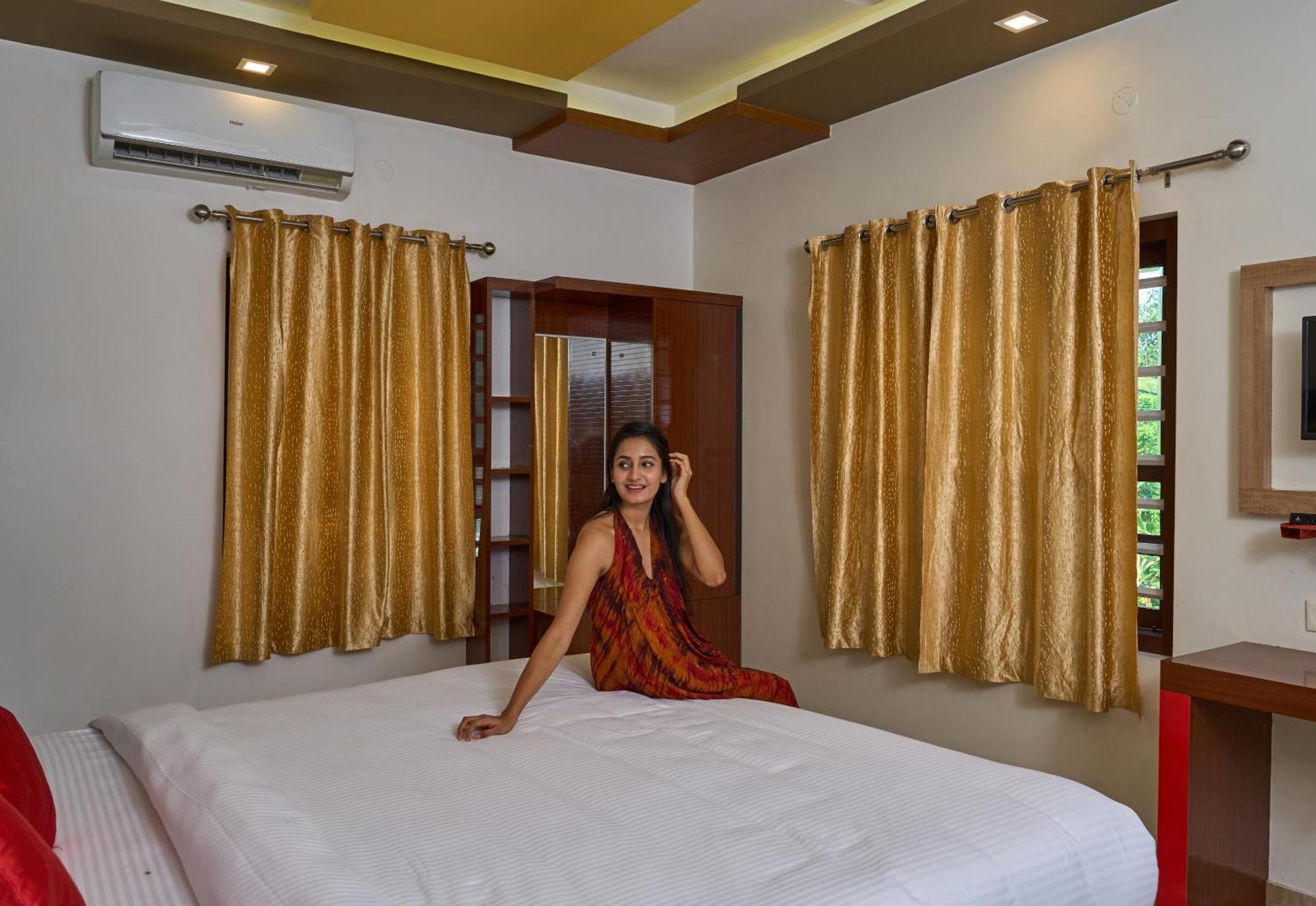 Venice Rosedale Alappuzha Exterior photo